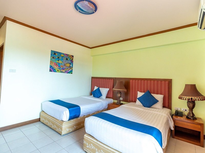 Thipurai Beach Hotel 38