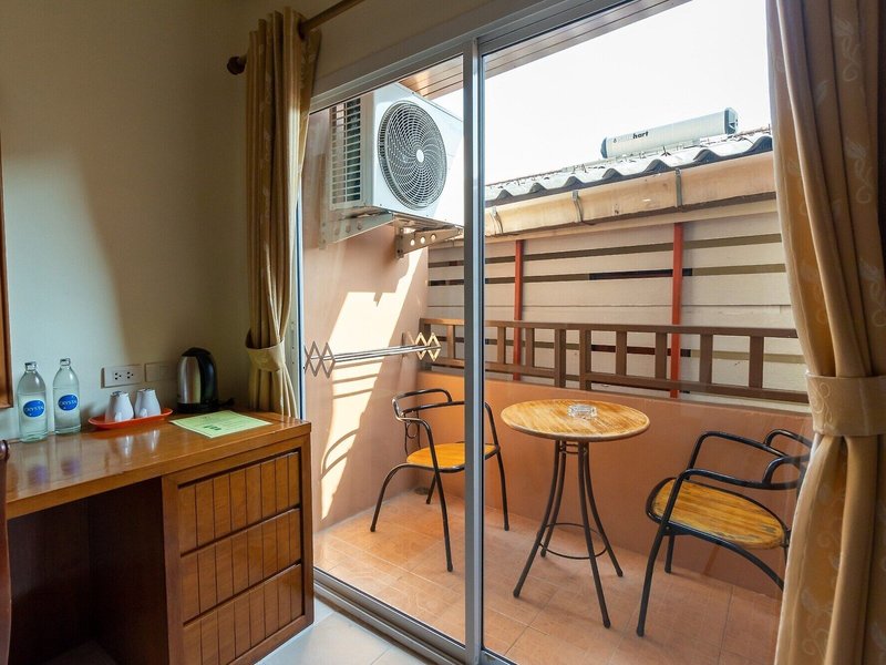 Thipurai Beach Hotel 40