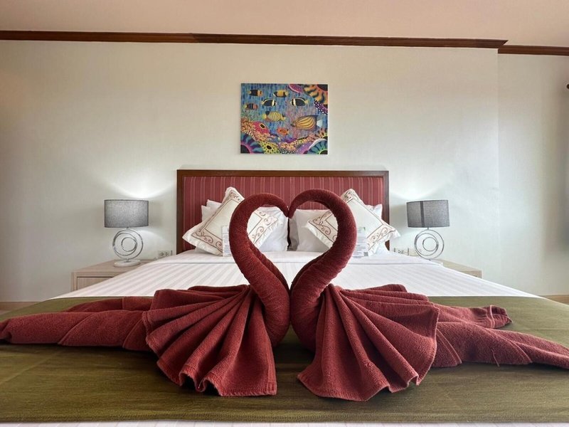 Thipurai Beach Hotel 25