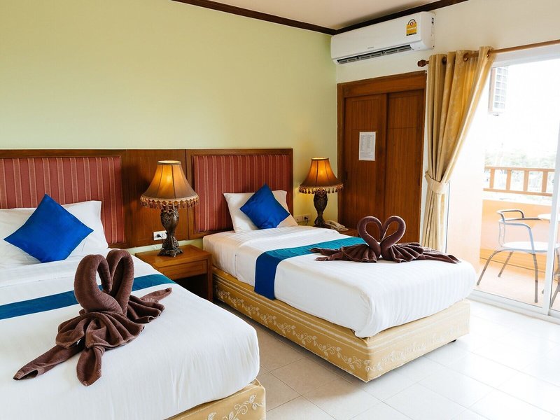 Thipurai Beach Hotel 34
