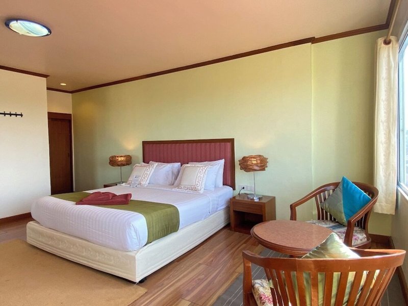 Thipurai Beach Hotel 35