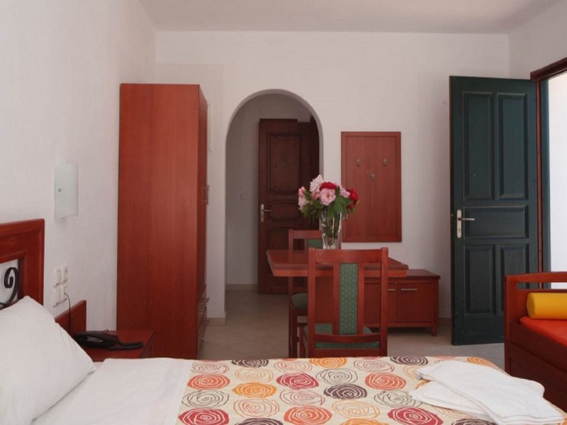 Plaka II 19