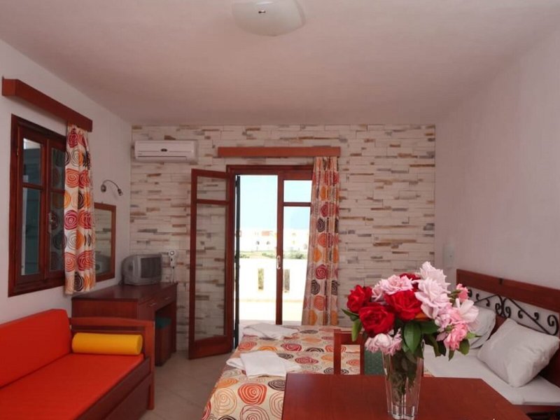 Plaka II 22