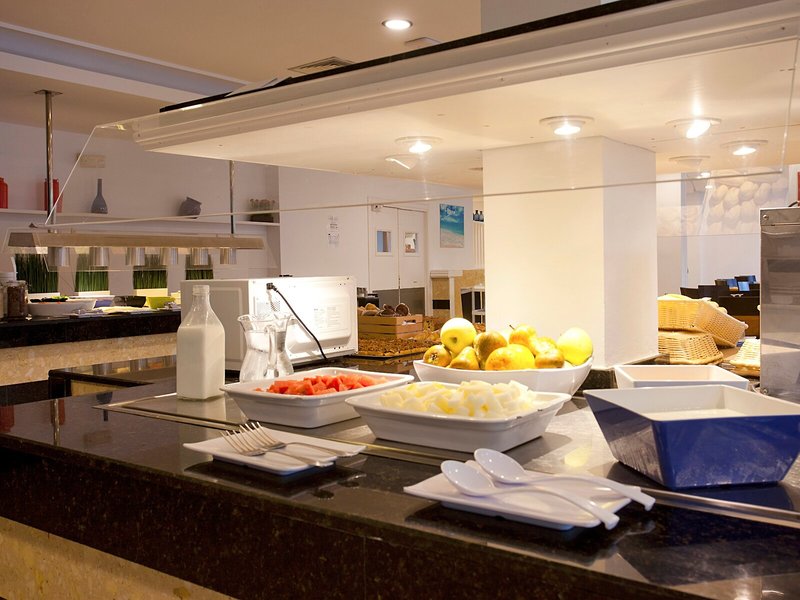 Hotel Cala Murada 35