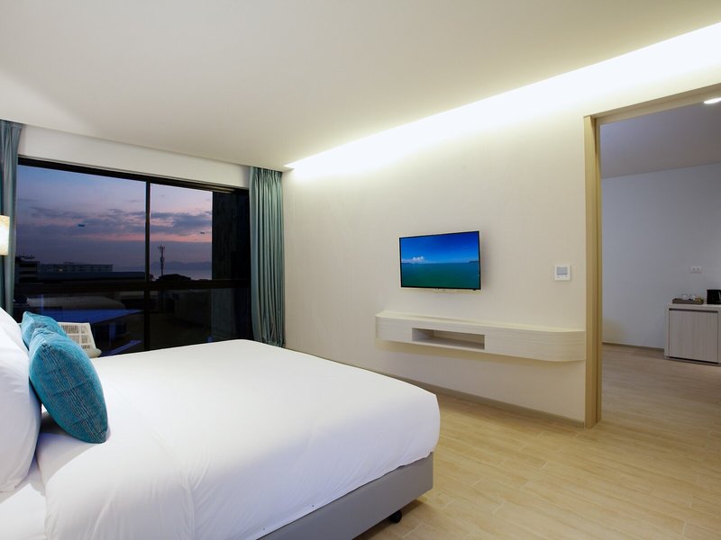 Centra by Centara Maris Resort Jomtien 36