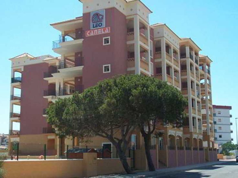 Apartamentos Leo Canela 4