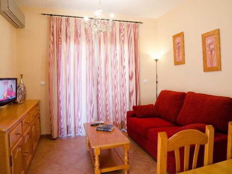 Apartamentos Leo Canela 10