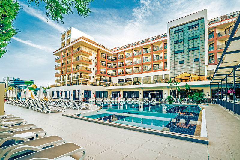 Glamour Resort & Spa 2