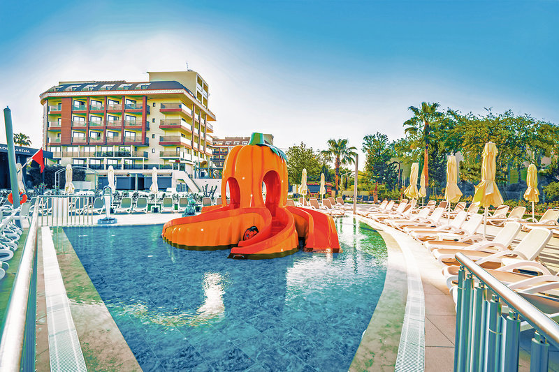 Glamour Resort & Spa 3