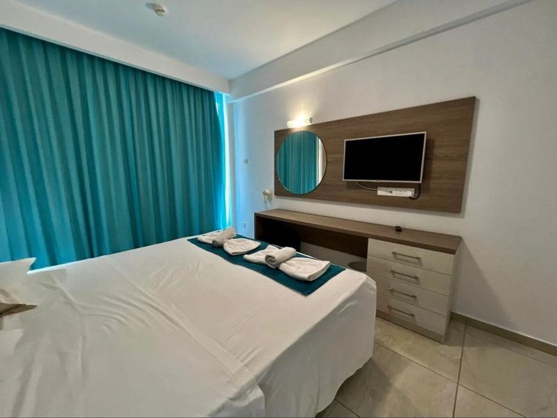 Sunny Blue Hotel 30
