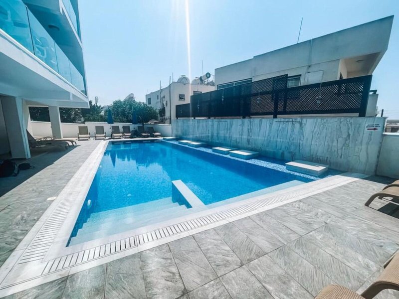 Sunny Blue Hotel 6