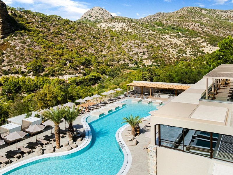 Harmony E Rock Hotel & Resort 4