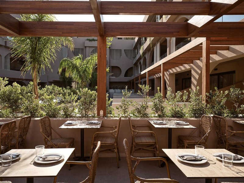 Planos Bay Hotel 25
