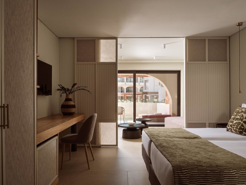 Planos Bay Hotel 43