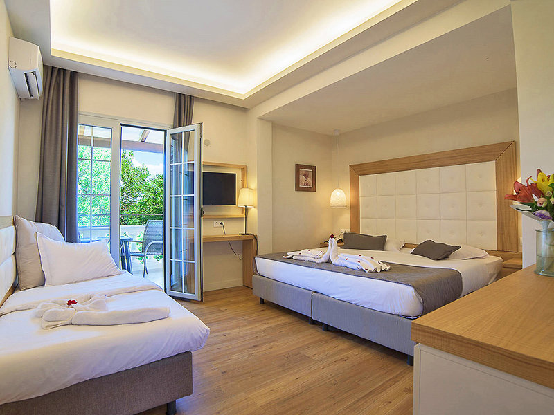 Akron Seascape Resort 3