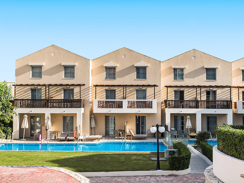 Akron Seascape Resort 4