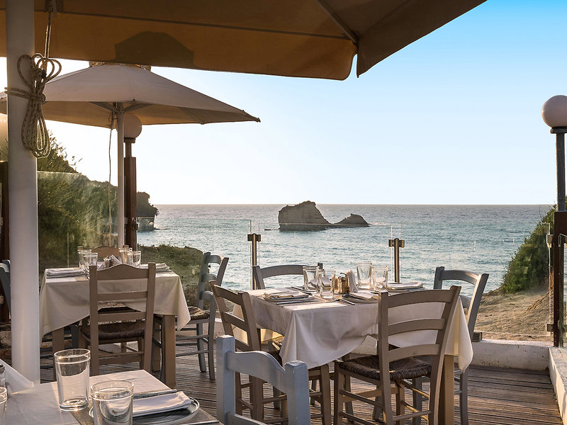 Akron Seascape Resort 5