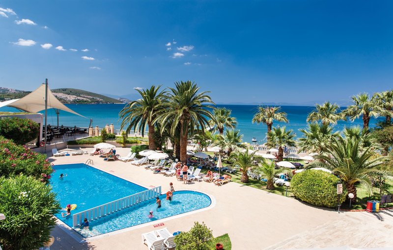 Tusan Beach Resort 1 - Outdoor Pool