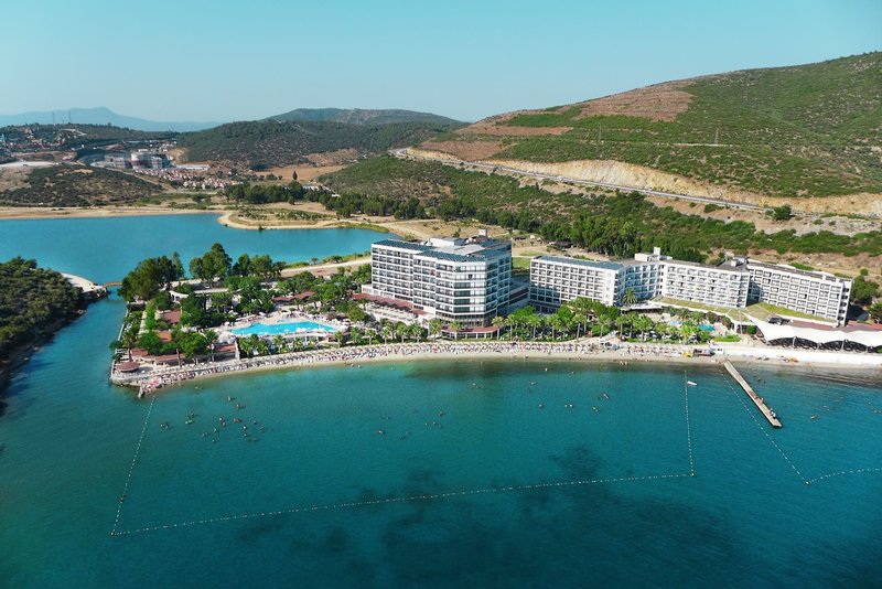 Tusan Beach Resort 5 - Exterior