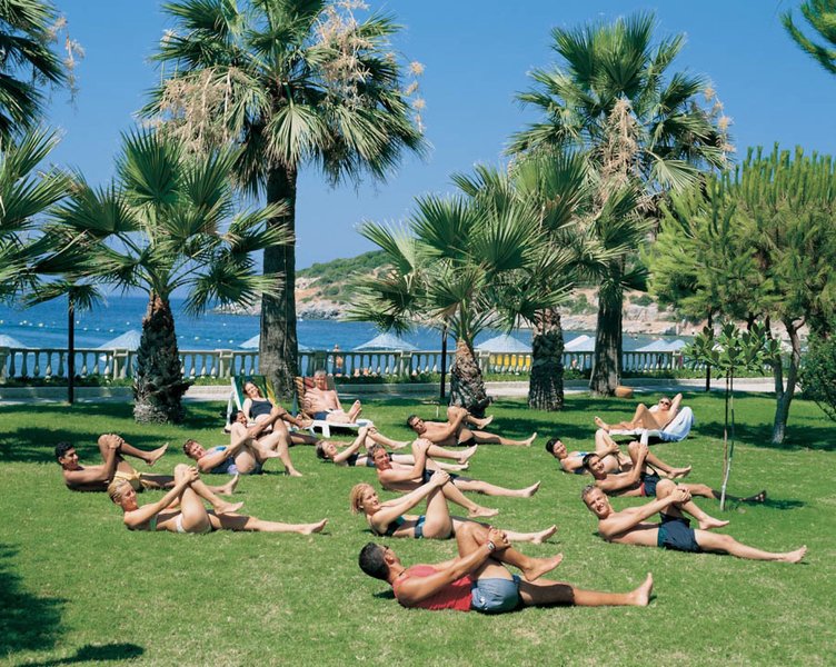 Tusan Beach Resort 18 - Garden