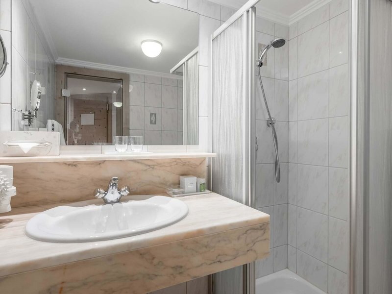 Austria & Bellevue - Hotel Bellevue 22