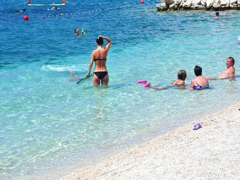 Niko 5 - Beach