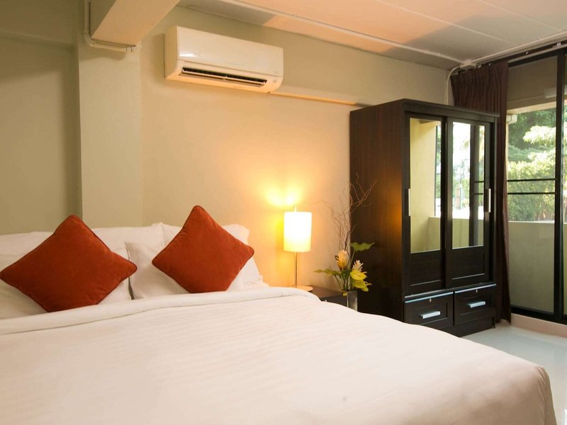 Annex Lumpini Bangkok 17