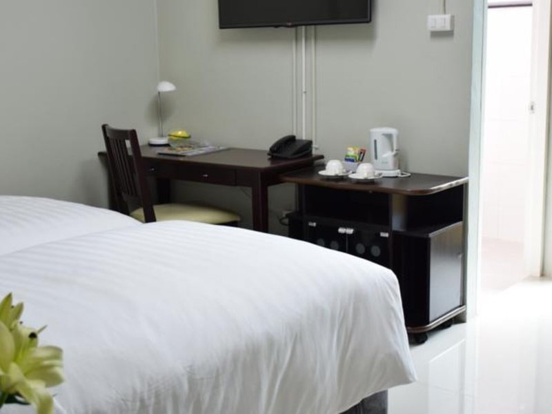 Annex Lumpini Bangkok 28