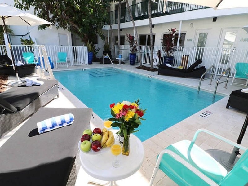 Seaside All Suites Hotel 11