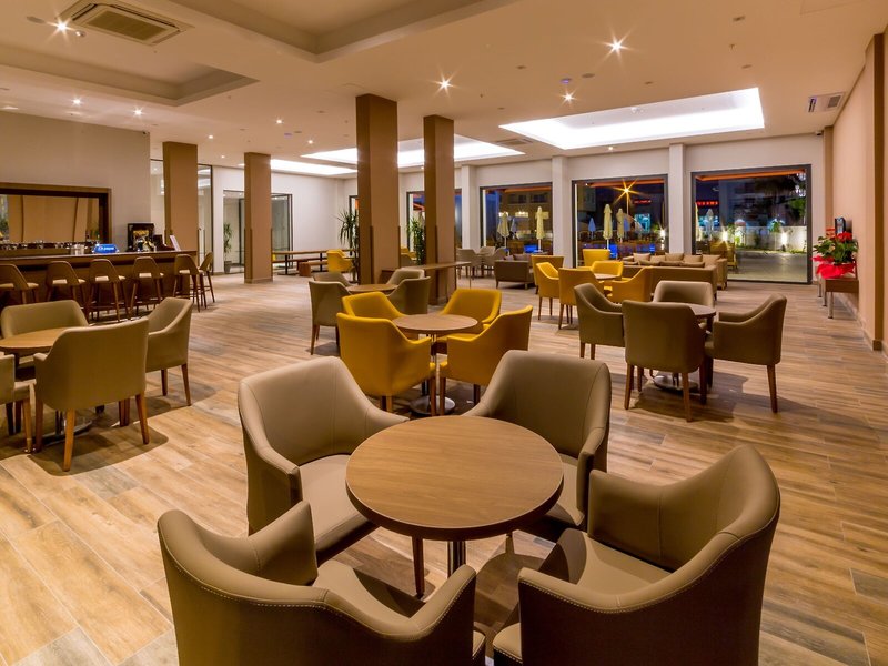 Julian Marmaris - Erwachsenenhotel 12