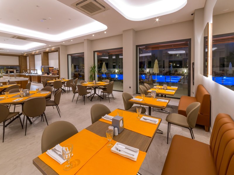 Julian Marmaris - Erwachsenenhotel 25