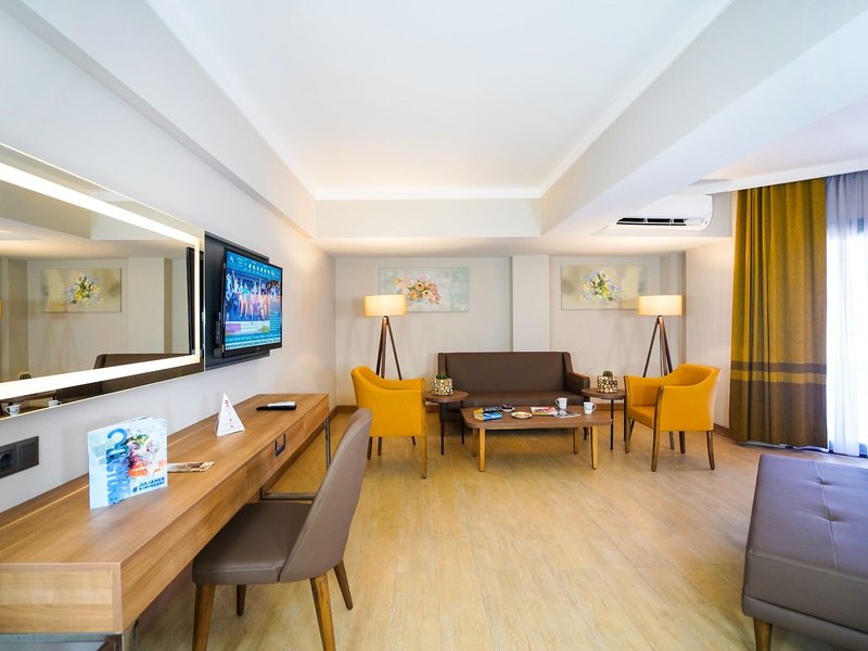 Julian Marmaris - Erwachsenenhotel 30