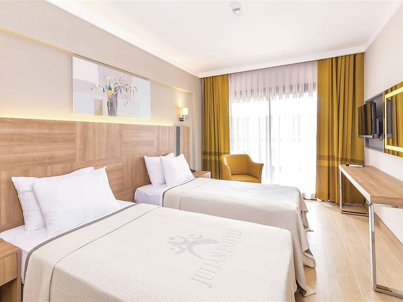 Julian Marmaris - Erwachsenenhotel 33