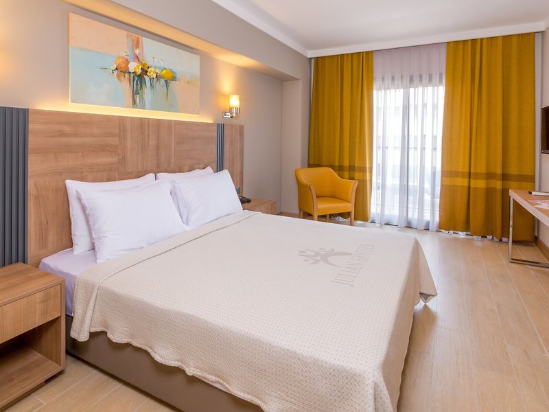 Julian Marmaris - Erwachsenenhotel 37