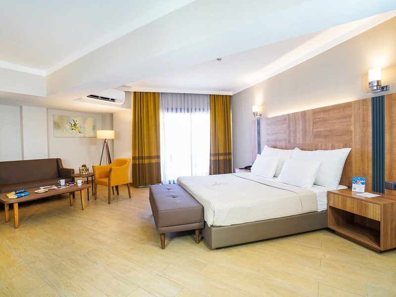 Julian Marmaris - Erwachsenenhotel 38