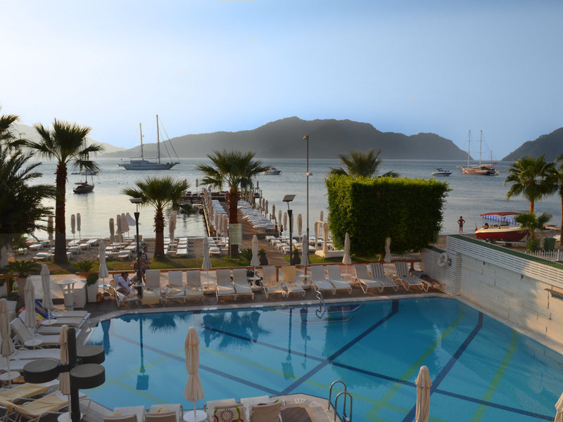 Cettia Beach Resort 13