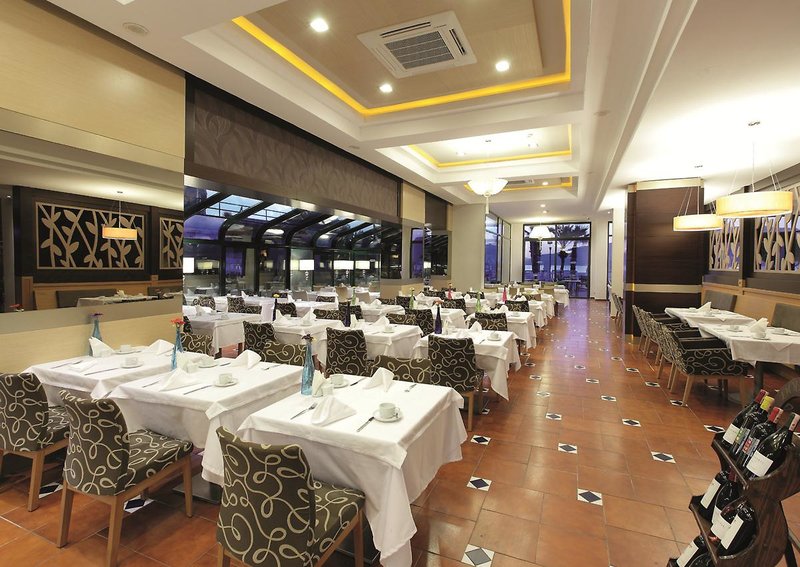 Cettia Beach Resort 6