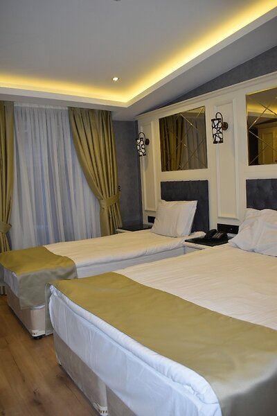 Grand Pamir Hotel 11