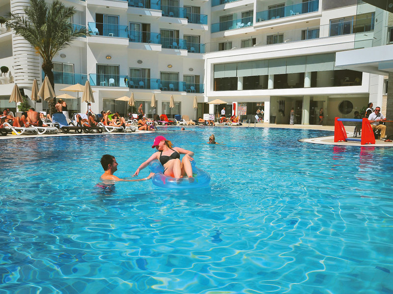 Blue Bay 4