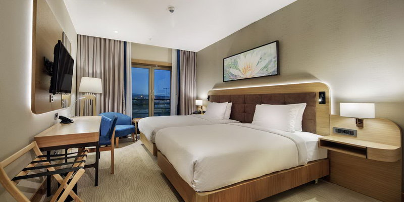DoubleTree by Hilton Istanbul - Tuzla 8