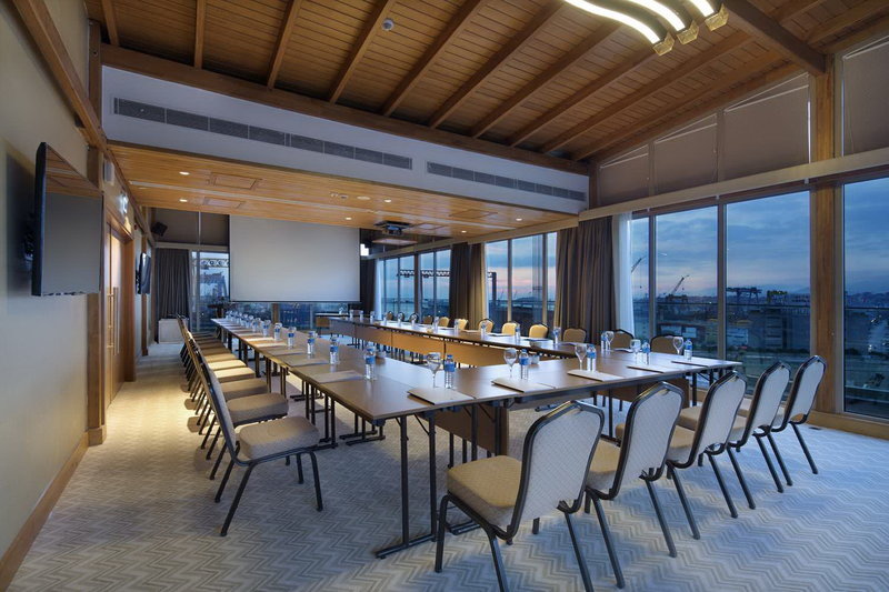 DoubleTree by Hilton Istanbul - Tuzla 15