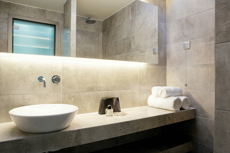 SENTIDO Thassos Imperial 9 - Bathroom Example