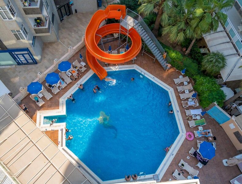 Carmen Suite Hotel 4