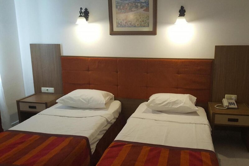 Carmen Suite Hotel 9