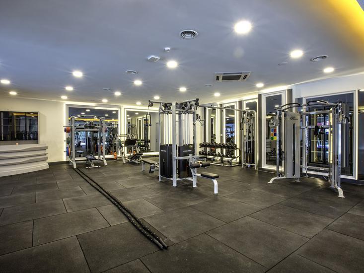 Ramada Hotel & Suites Kusadasi 4