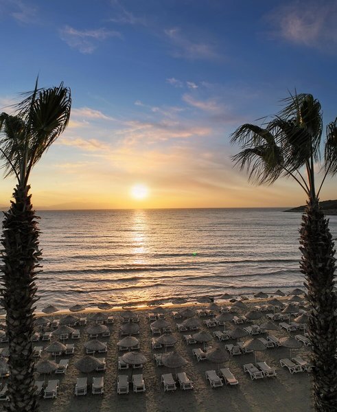 Ramada Hotel & Suites Kusadasi 8