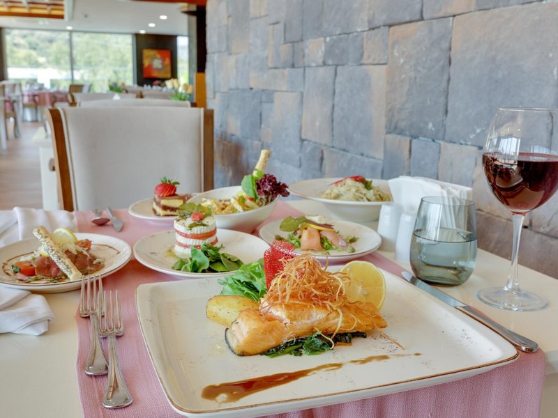 Ramada Hotel & Suites Kusadasi 30