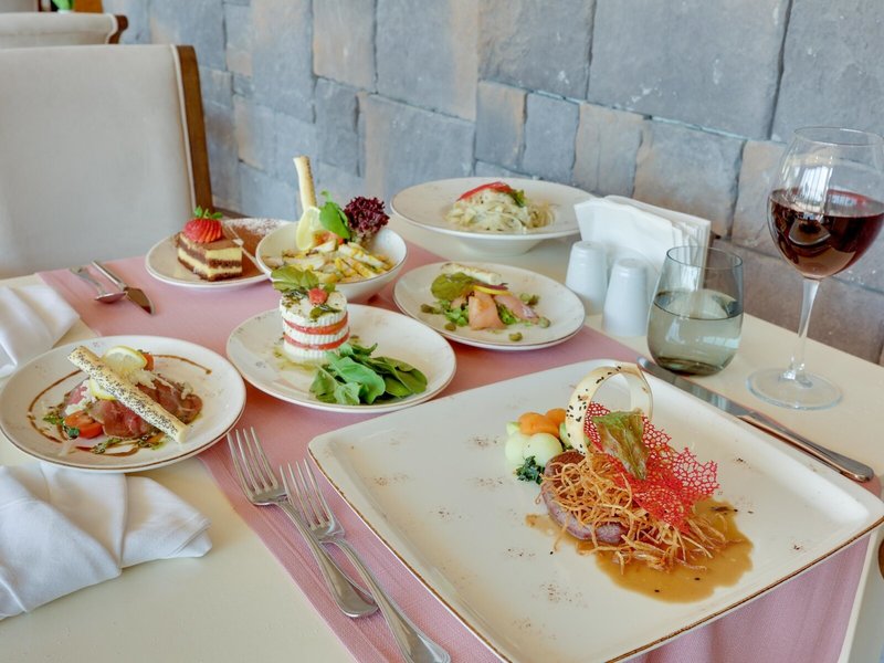 Ramada Hotel & Suites Kusadasi 31