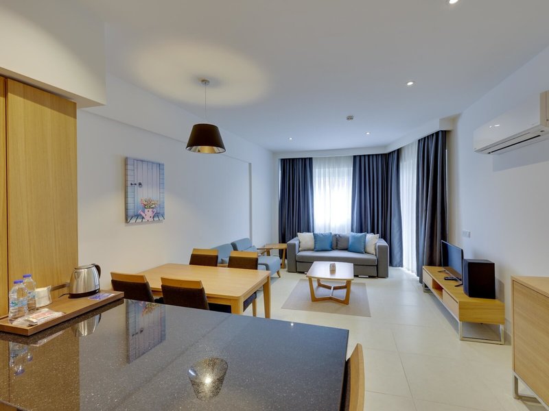 Ramada Hotel & Suites Kusadasi 40