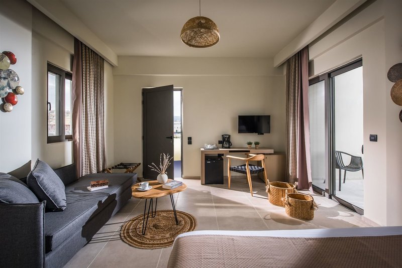 Malena Hotel & Suites 19